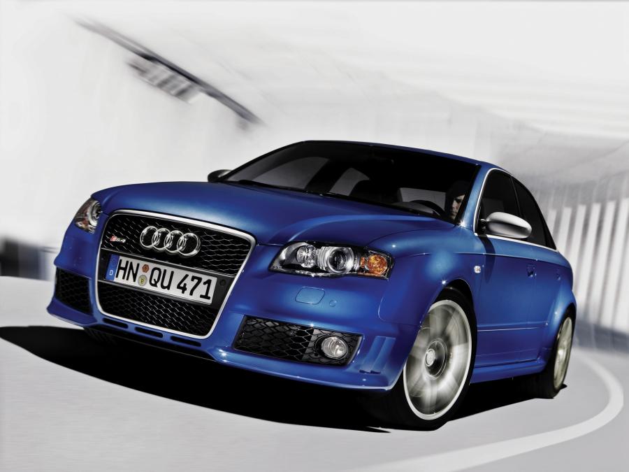 Audi RS4 Sedan (B7, 8E) 2005 года  (фото 9 из 48)